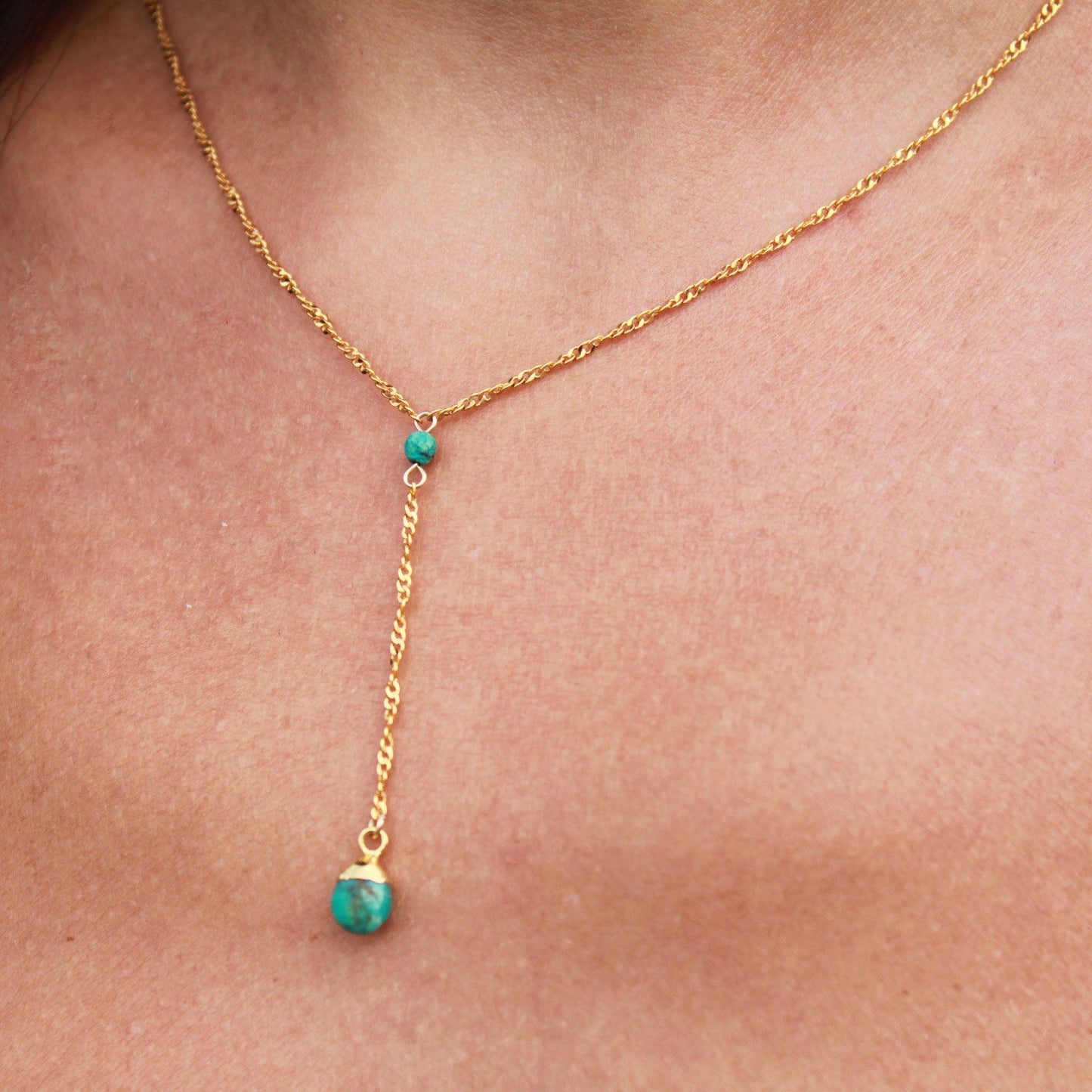 Collier EOS